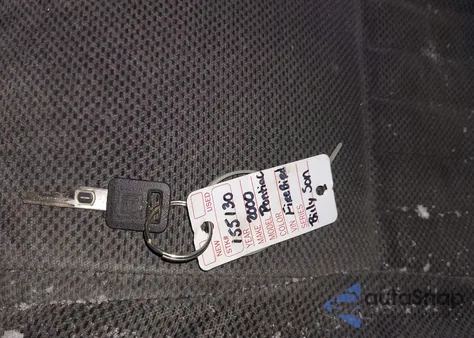 2000 Pontiac Firebird из США, поврежденный, VIN 2G2FS22K9Y2110610